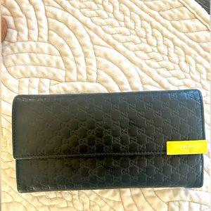 Gucci wallet